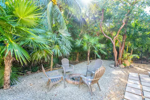 350 Cocoanut Ave, Marathon, FL 33050 photo 37