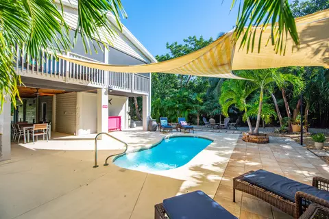 350 Cocoanut Ave, Marathon, FL 33050 photo 35