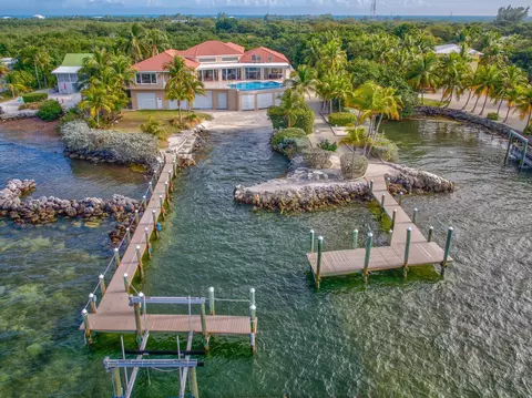 58213 Morton St, Marathon, FL 33050