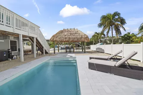17 Emerald Dr, Key West, FL 33040 photo 2