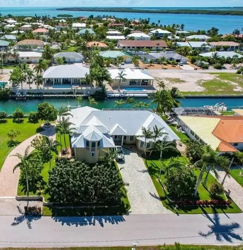20864 W 4th Ave, Cudjoe Key, FL 33042