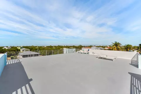 314 E Seaview Dr, Duck Key, FL 33050 photo 44