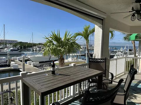 5601 College Rd #E105, Key West, FL 33040
