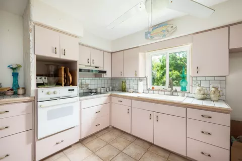 132 E Shore Dr, Key Largo, FL 33037 photo 13