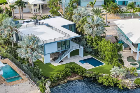 62 Mutiny Pl, Key Largo, FL 33037 photo 2