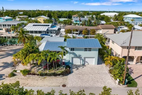 755 101st St, Marathon, FL 33050 photo 3