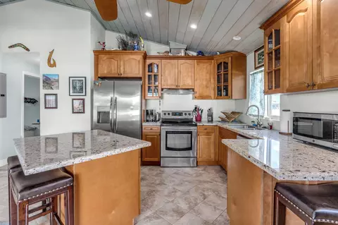 16 Eagle Dr, Key Largo, FL 33037 photo 3