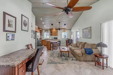 16 Eagle Dr, Key Largo, FL 33037 photo 9