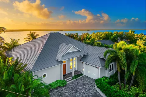 85 Bay Dr, Key West, FL 33040