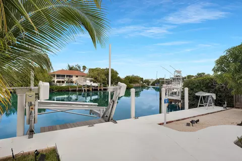 1111 W Copa D Oro, Marathon, FL 33050 photo 35