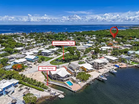 341 3rd Rd, Key Largo, FL 33037