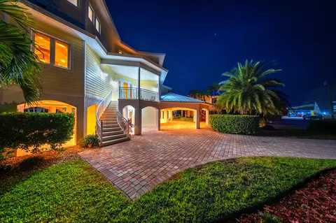 Exterior - 29433 Enterprise Ave, Big Pine Key, FL 33043 photo 42 of 45