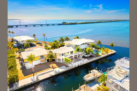 View/Area - 29433 Enterprise Ave, Big Pine Key, FL 33043 photo 1 of 4