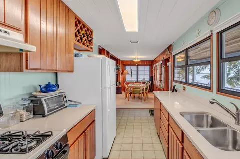 31670 Ave C, Big Pine Key, FL 33043 photo 19