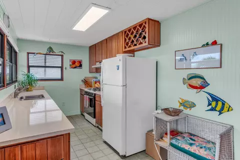 31670 Ave C, Big Pine Key, FL 33043 photo 17