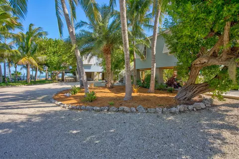 31670 Ave C, Big Pine Key, FL 33043 photo 4