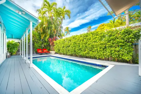 Exterior - 1114 Packer St, Key West, FL 33040 photo 10 of 31