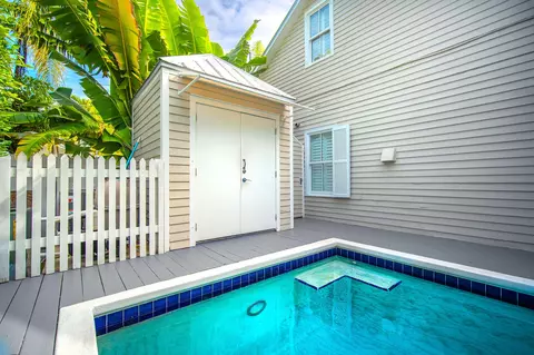 Exterior - 1114 Packer St, Key West, FL 33040 photo 12 of 31