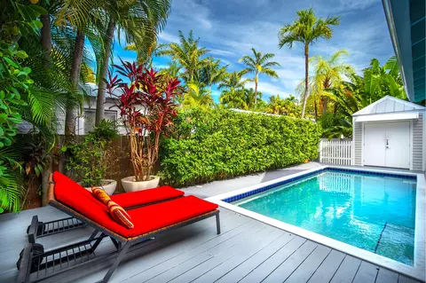 Exterior - 1114 Packer St, Key West, FL 33040 photo 4 of 31