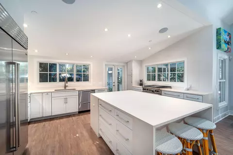 Kitchen - 1114 Packer St, Key West, FL 33040 photo 2 of 7