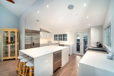 Kitchen - 1114 Packer St, Key West, FL 33040 photo 1 of 7