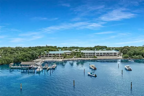 87200 Overseas Hwy #V9, Islamorada, FL 33036