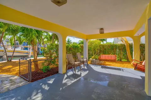 2000 Dolphin Dr, Marathon, FL 33050 photo 36