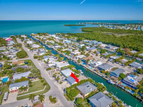 2000 Dolphin Dr, Marathon, FL 33050 photo 49