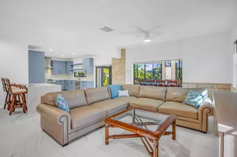 2000 Dolphin Dr, Marathon, FL 33050 photo 6