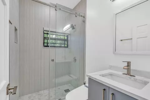 2000 Dolphin Dr, Marathon, FL 33050 photo 22