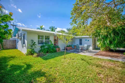 30324 Hibiscus Ln, Big Pine Key, FL 33043