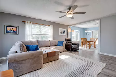 10 Cactus Dr, Key West, FL 33040