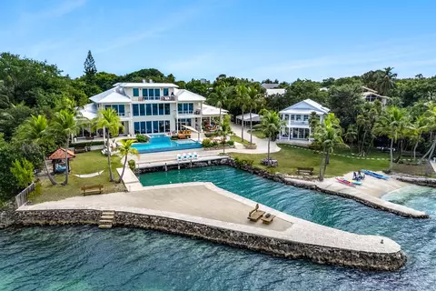 82768 Overseas Hwy, Islamorada, FL 33036