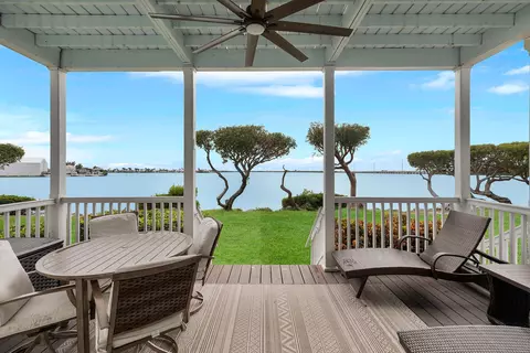 5018 Sunset Village Dr #D-050, Duck Key, FL 33050