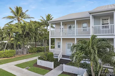 7090 Hawks Cay Blvd, Duck Key, FL 33050