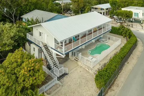 1010 Snapper Ln, Key Largo, FL 33037 photo 2