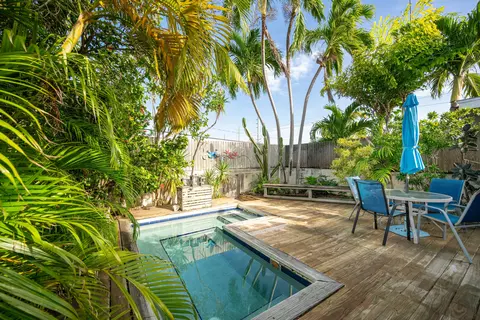 1411 Sun Ter, Key West, FL 33040