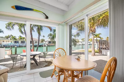 251 9th St #KEY colony, Key Colony Beach, FL 33051