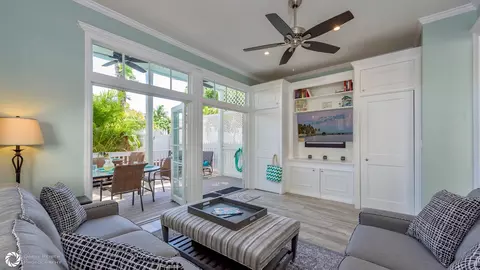 214 Fleming St, Key West, FL 33040
