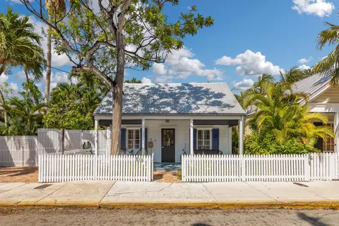 819 Elizabeth St, Key West, FL 33040