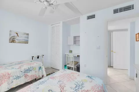201 E Ocean Dr #106, Key Colony Beach, FL 33051 photo 12