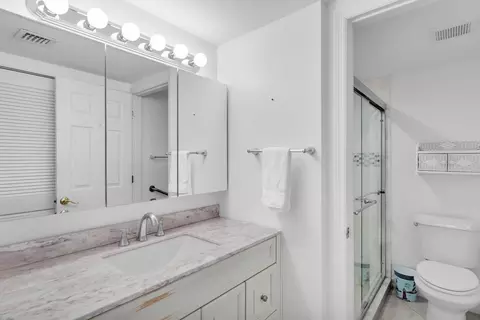 201 E Ocean Dr #106, Key Colony Beach, FL 33051 photo 16