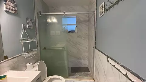 Bath - 974 73rd St, Marathon, FL 33050 photo 2 of 2