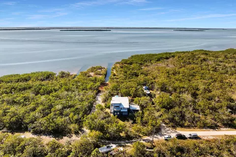 28080 Curlew Ave, Big Pine Key, FL 33043