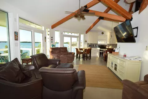 76 Palm Dr, Key West, FL 33040 photo 2