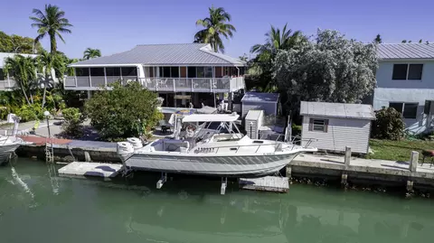 299 N Anglers Dr #A, Marathon, FL 33050