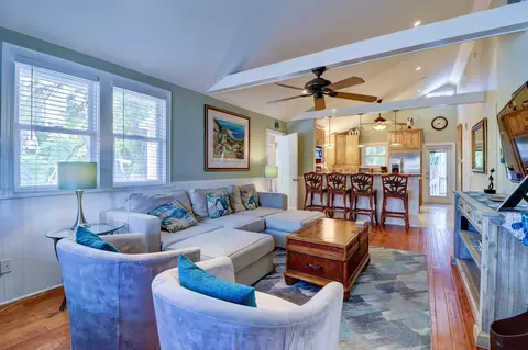 619 Thomas St, Key West, FL 33040 photo 2