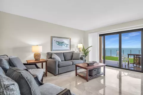 1001 W Ocean Dr #1-105, Key Colony Beach, FL 33051