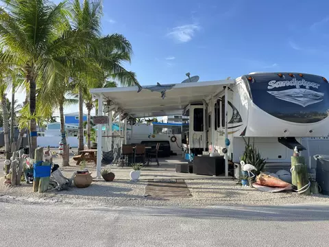 325 Calusa St #245, Key Largo, FL 33037