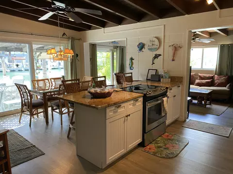 591 9th St #KEY colony, Key Colony Beach, FL 33051 photo 5